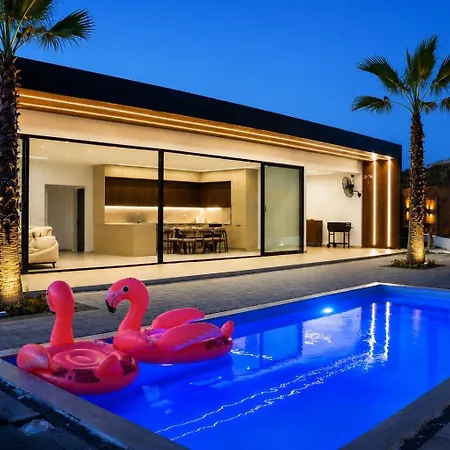 Lakeside Palms Βίλα Τίρανα