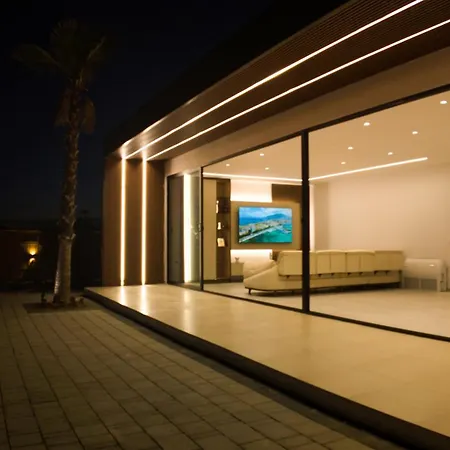Villa Lakeside Palms